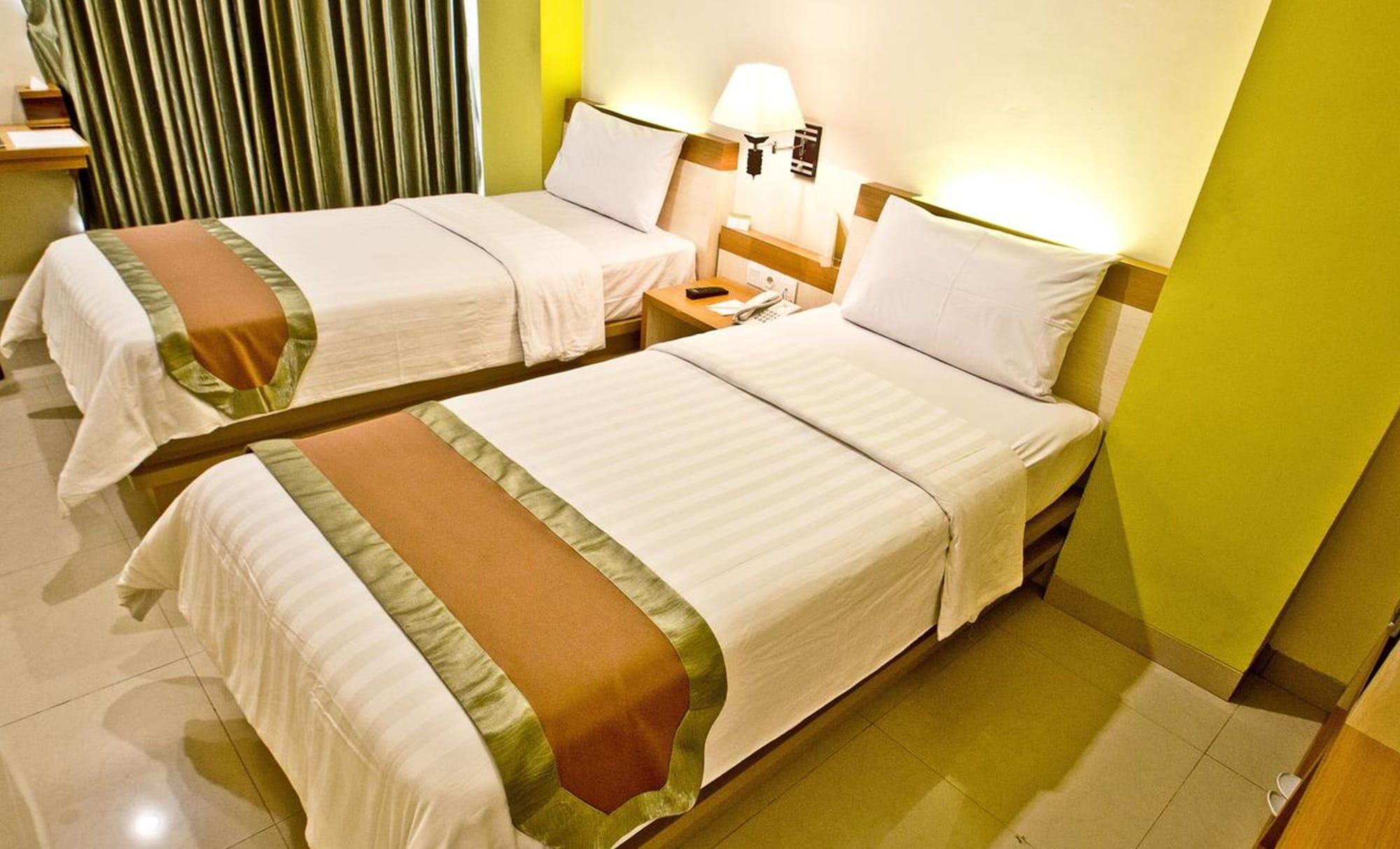 De Batara Hotel Bandung Buitenkant foto
