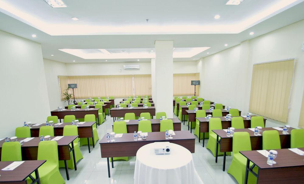De Batara Hotel Bandung Buitenkant foto