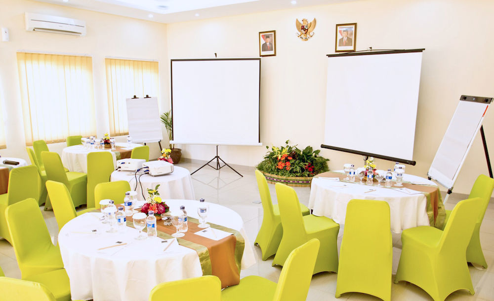 De Batara Hotel Bandung Buitenkant foto