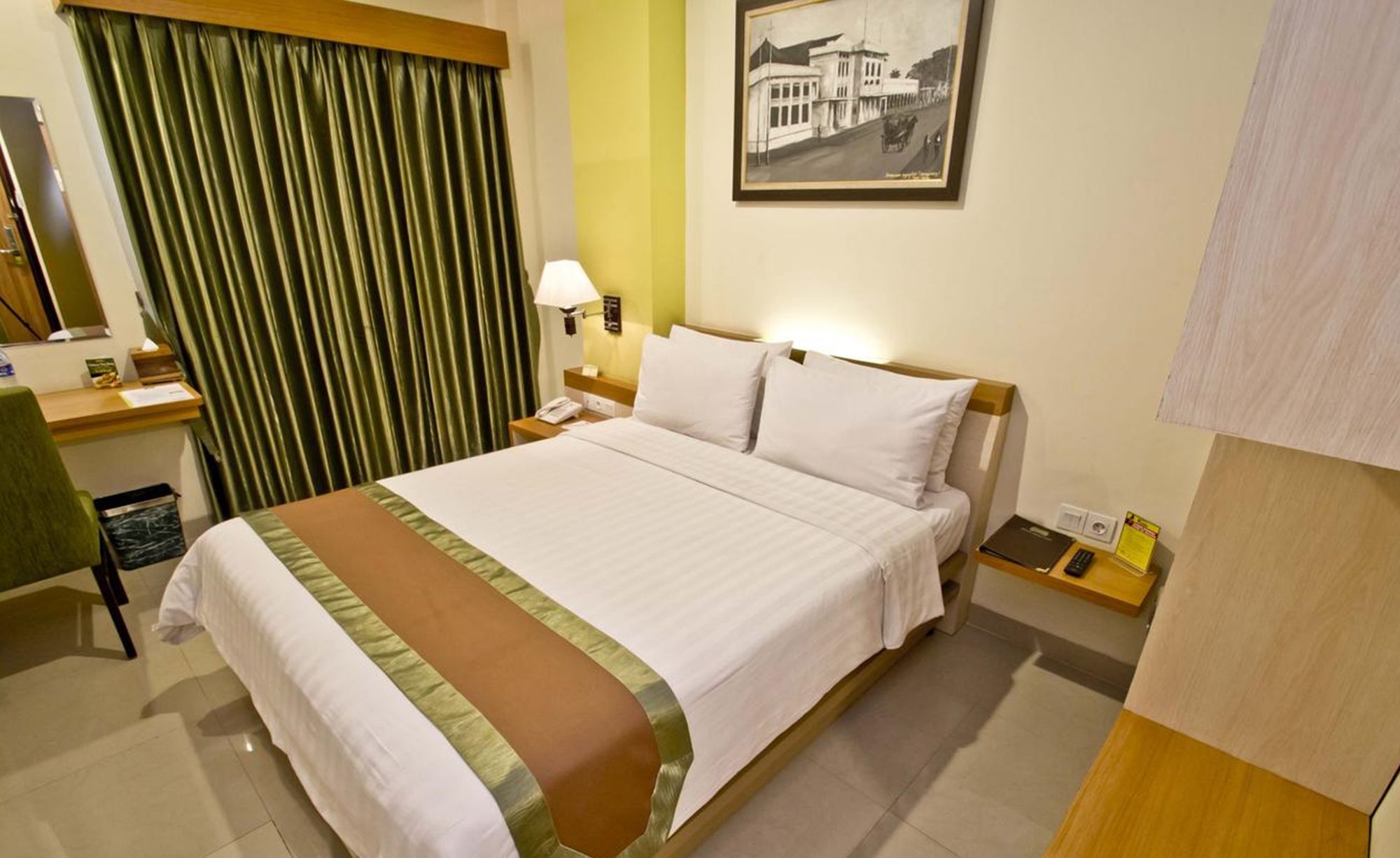 De Batara Hotel Bandung Buitenkant foto